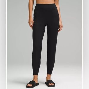 Lululemon Align Joggers - Black, size 4